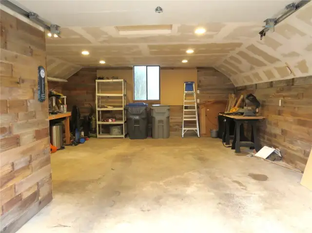 INSIDE THE ONE CAR GARAGE!