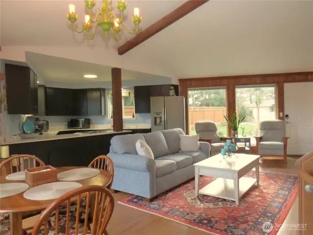 VIEW OF THE LIVING AND DINING AREA TOWARD THE KITCHEN!