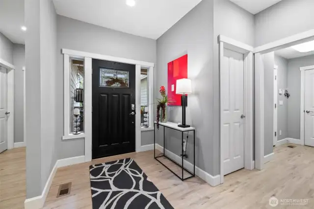 Welcome into this lovely, bright home.