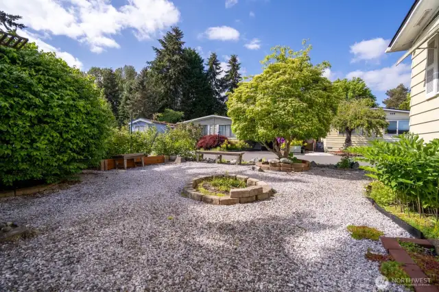 Wonderful backyard with plenty of space for your gardening.