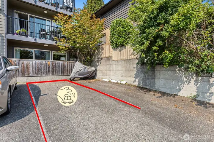 offstreet parking, 2 spaces (tandem)