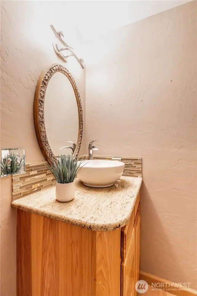 3/4 bath w/shower across from the office