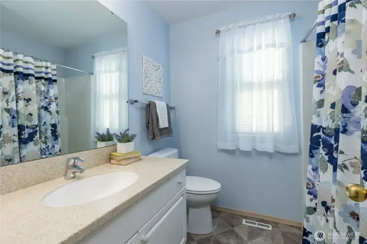 Full hall bathroom