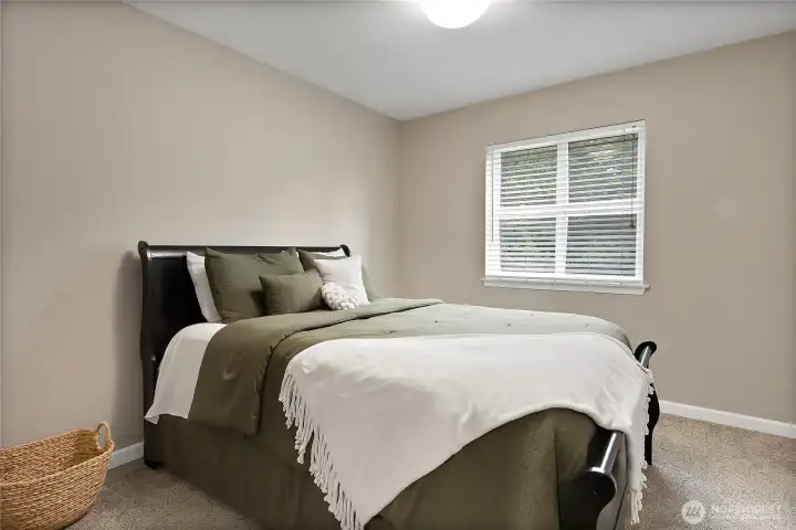 Another secondary bedroom
