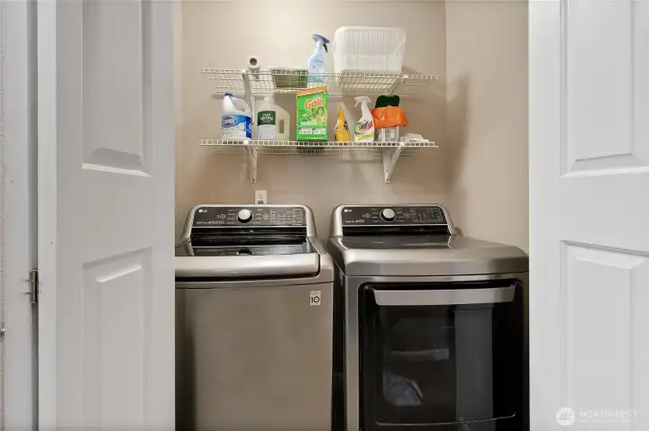 Utility room, washer and dryer stay