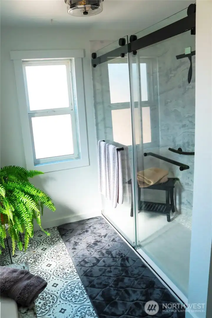 Natural light even in the bathroom