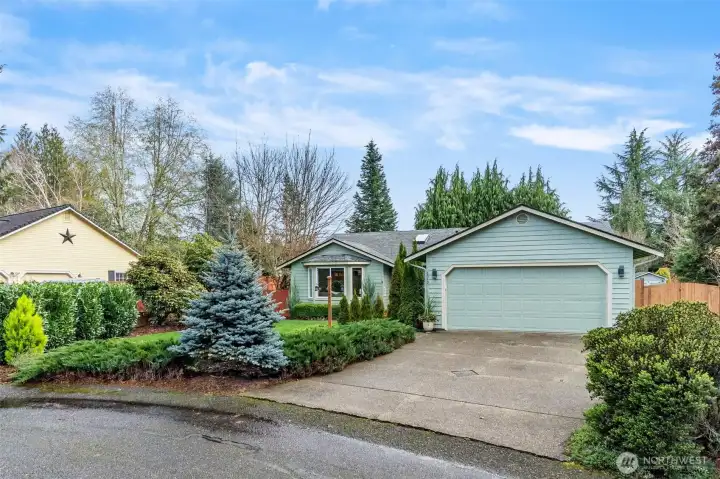 A home designed with heart-- everything you love in a space that's warm, welcoming & perfectly managable.