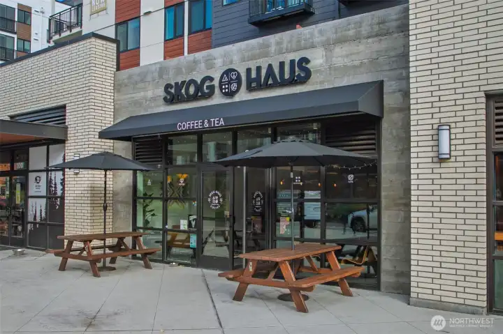 Enjoy a balance of new local favorites and neighborhood staples.