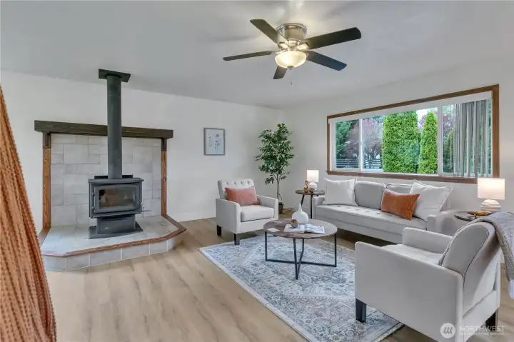 nice sized family room