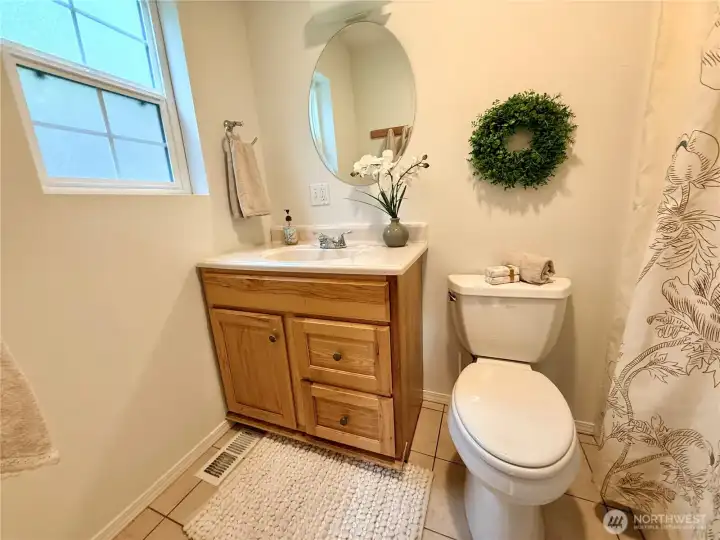 Main floor full bathroom.