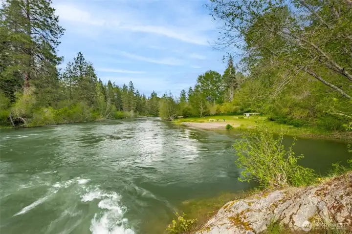 Community River Access