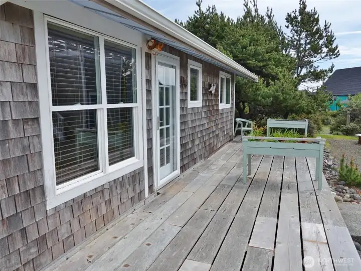 South-side Deck and Front Door.... enjoy the Sun.