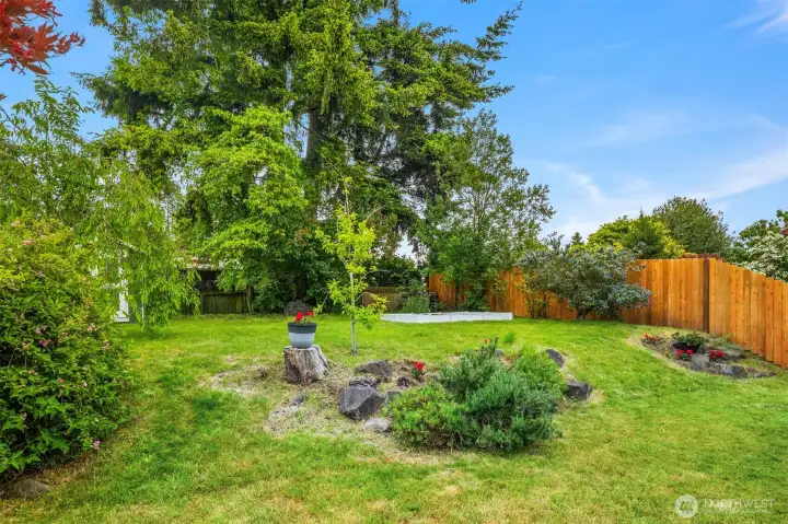 Lots of room to create your own backyard vision- Bring your dreams! Lots of room to create your own backyard vision- Bring your dreams!