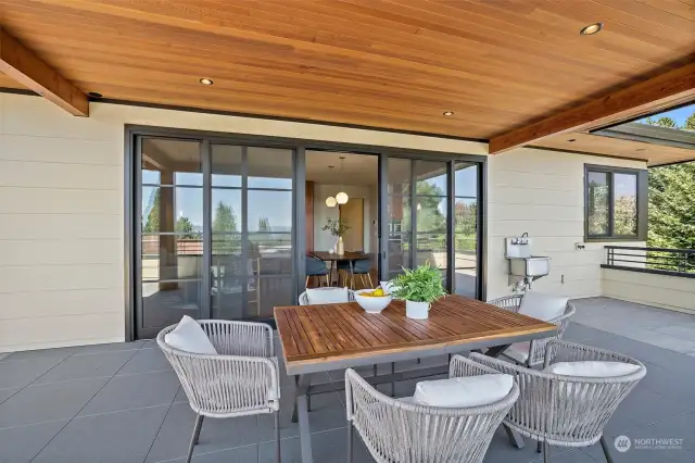 Spacious deck off family room with Pedestal paver deck system