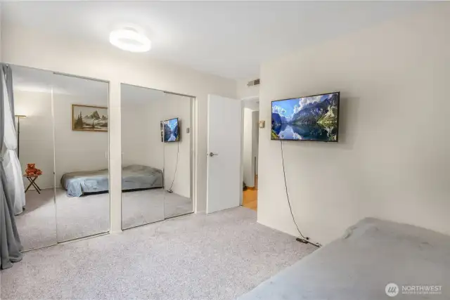Bedroom. Two closets.