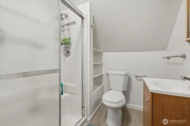 Unit 3101A bathroom