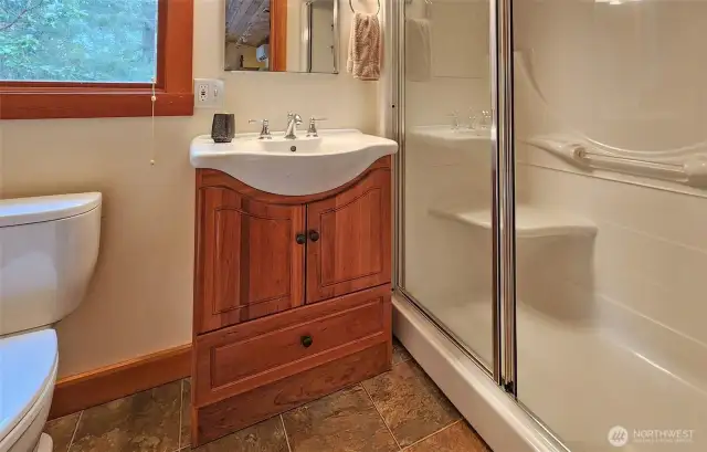 studio guest house bath