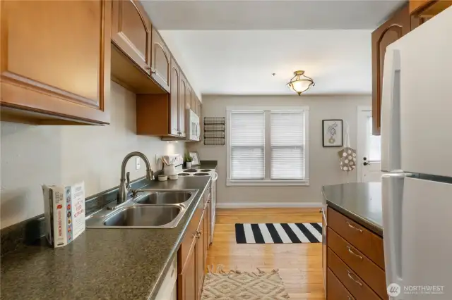 There is no shortage of prep space in this kitchen!