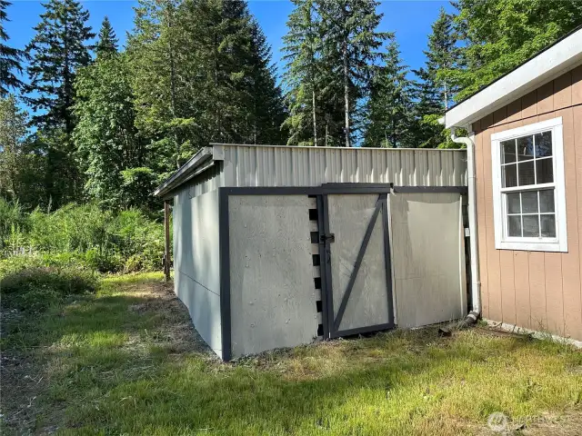 Storage shed