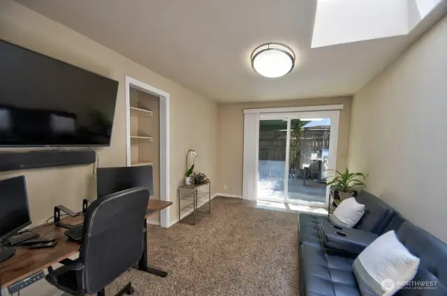 BONUS ROOM/DEN