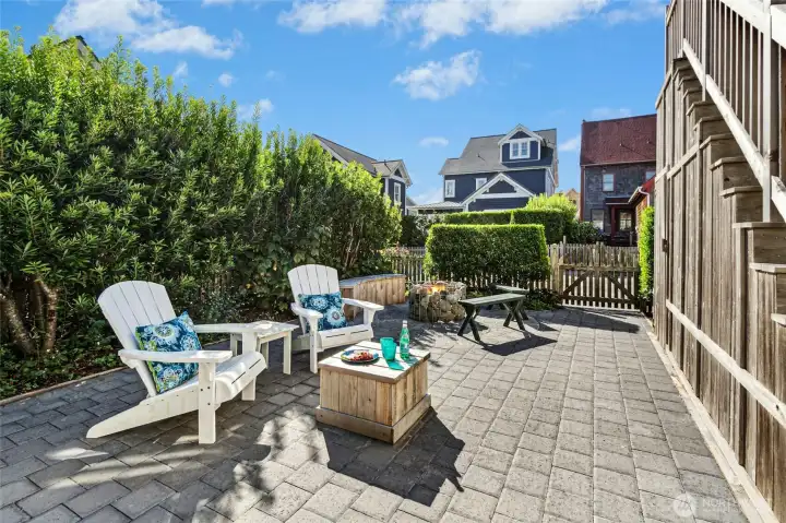 After a day at the beach, unwind by the fire and enjoy a few s'mores under the stars. A fully fenced backyard provides peace of mind, keeping pets and little ones safe - so you can relax and enjoy your time here.