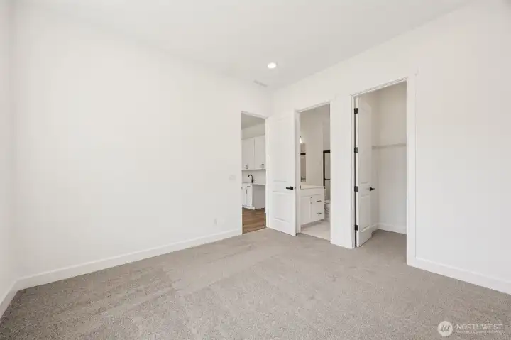 *This photo is of another home. Features and finishes may vary.