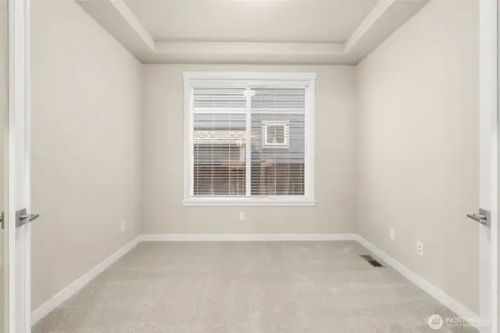 Den/Office or bedroom