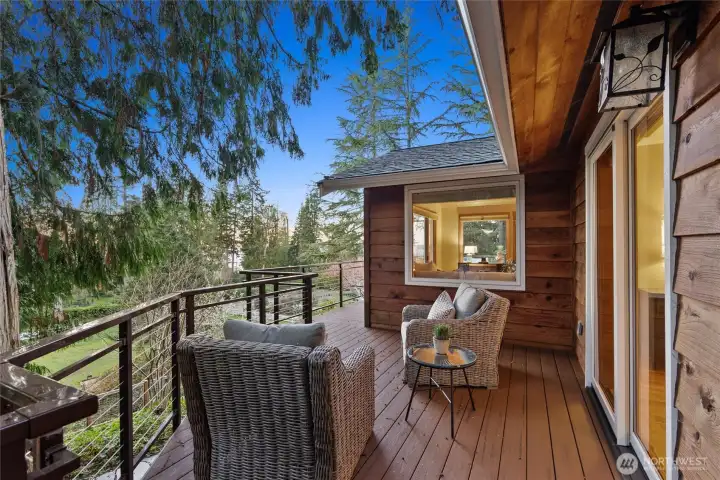 Primary suite private deck space