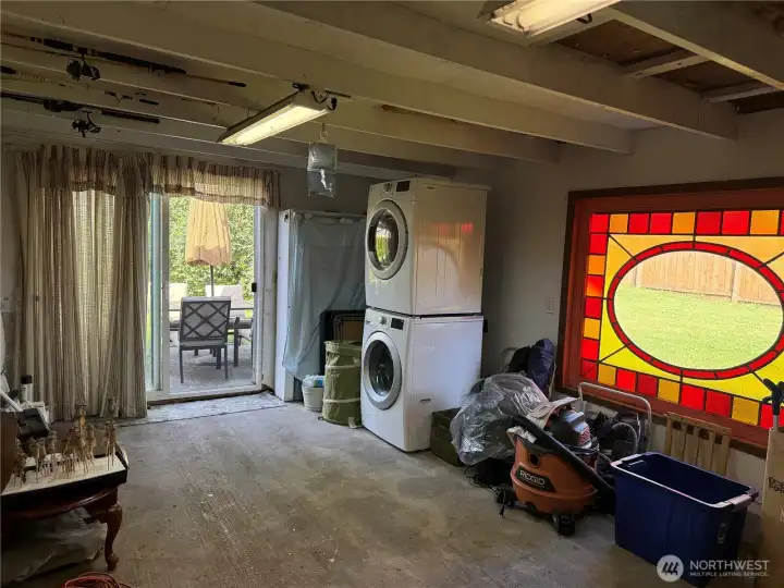 Another view of this bonus room leading to the patio.