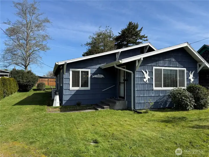 Home sweet Cottage.  Life is best at the beach!