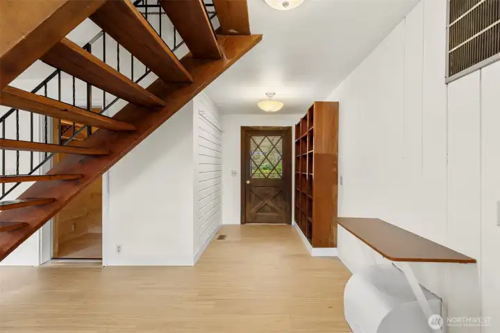 Another front door, side door with foyer