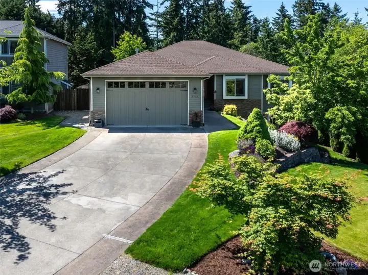 Beautiful home in Orion Ridge