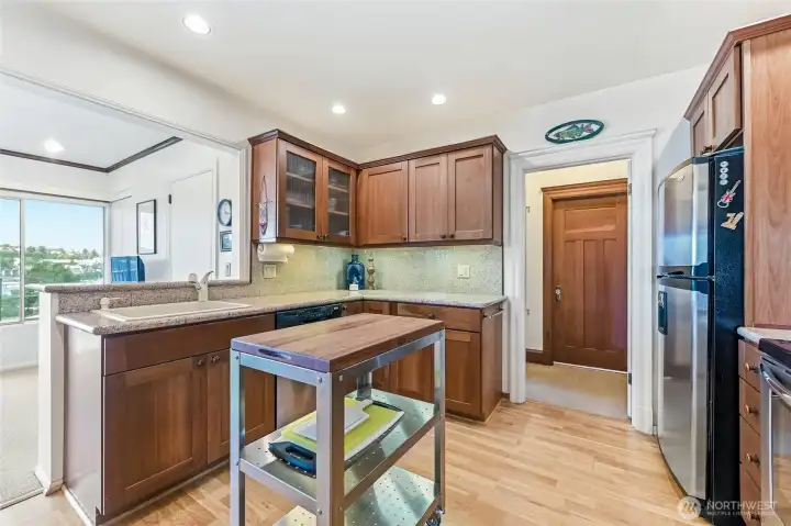 2027 Kitchen 2027 Kitchen