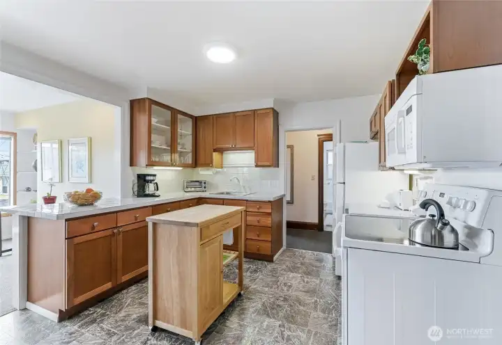 2029 Kitchen 2029 Kitchen