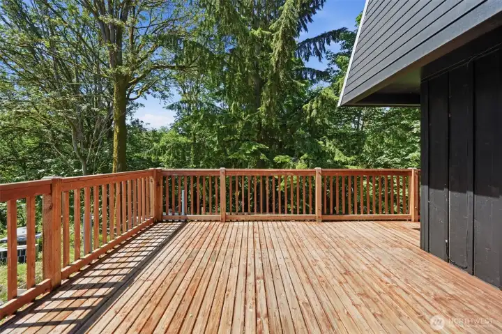 Side Deck