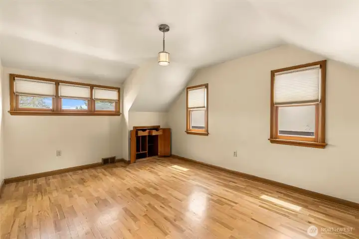 Bedroom 2 with Built-in's