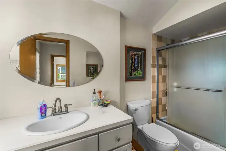 Upper Level Bathroom