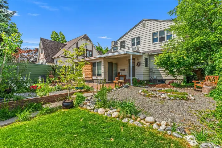 Back yard and Garden space