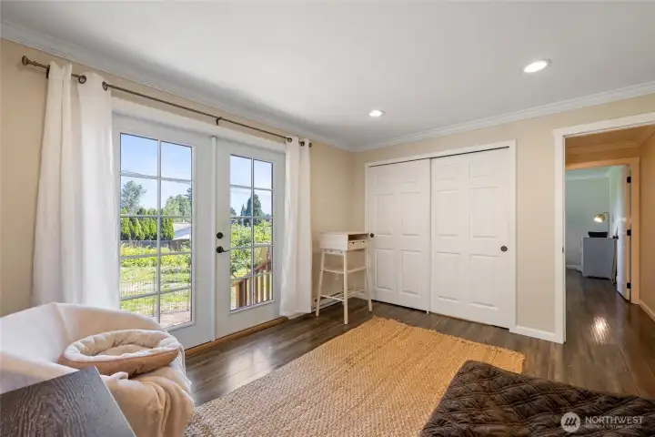 Who doesn't want french doors from their primary leading out to the garden?!