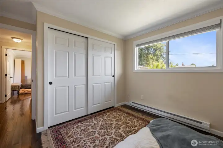 Rise with the morning sun in this space.