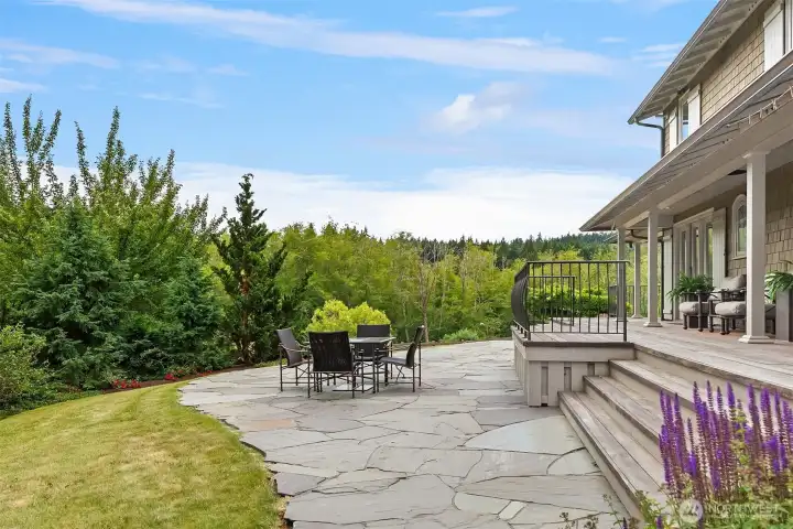 Another view of the spacious flagstone patio looking west.