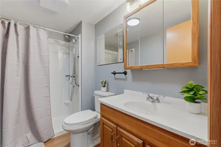 bathroom w new walk in shower