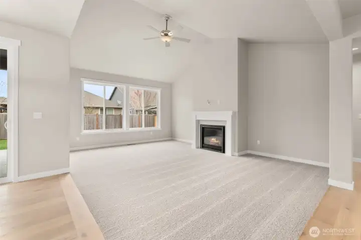 Gas fireplace to stay cozy in the winter Gas fireplace to stay cozy in the winter