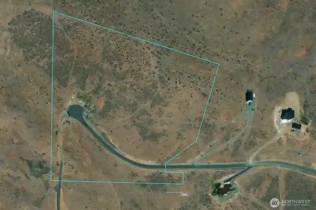 Lot lines are approximate.