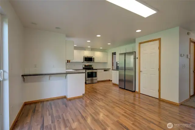 Kitchen w/ Eating Area