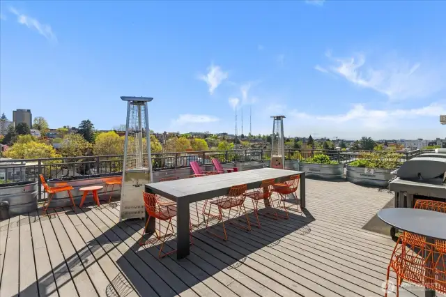 Roof top deck