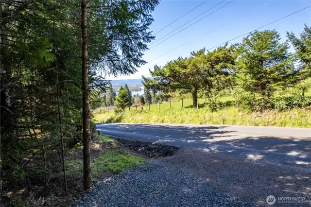 Opening of driveway onto Bunker Hill Road