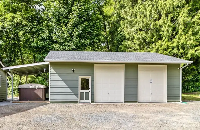 24'x36' heated and insulated shop.  A 8'x16' swim spa is under the carport.