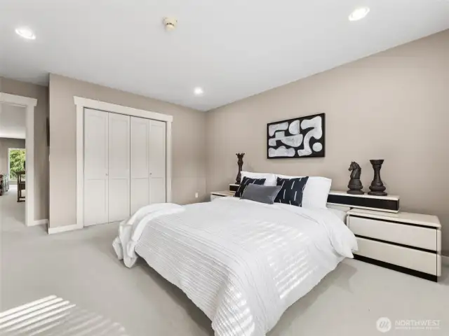 Bedroom 2nd floor