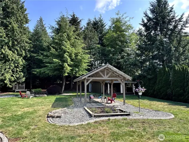 Spacious covered area for year round BBQ's and entertaining.